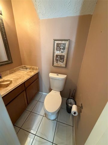 2302 Tomlinson Trail Drive, Houston, TX 77067