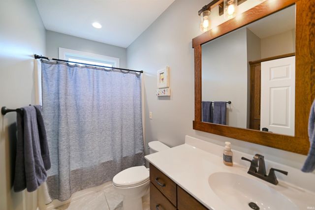 1937 Troon Road, Winona Lake, IN 46590