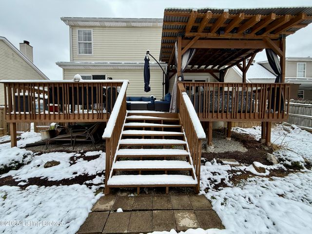 4205 Mimosa View Dr, Louisville, KY 40299