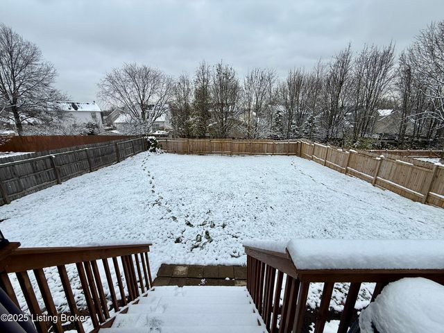 4205 Mimosa View Dr, Louisville, KY 40299