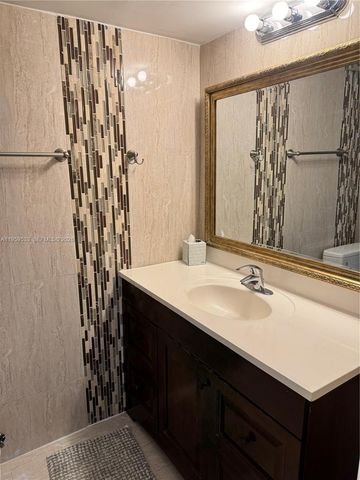 2821 N Miami Beach Blvd 3A, North Miami Beach, FL 33160