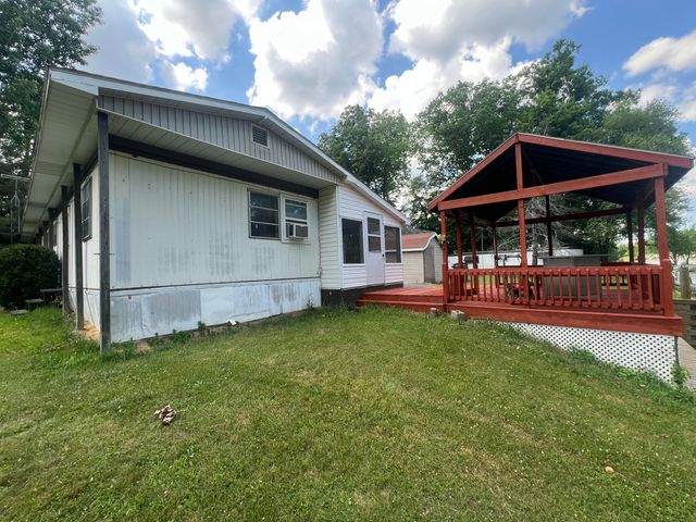 6915 Rowley Drive, Osseo, MI 49266