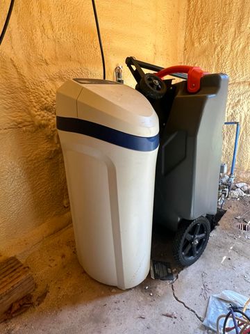 6915 Rowley Drive, Osseo, MI 49266