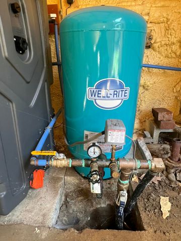 6915 Rowley Drive, Osseo, MI 49266