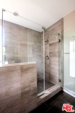 1882 Lucretia Avenue, Los Angeles, CA 90026