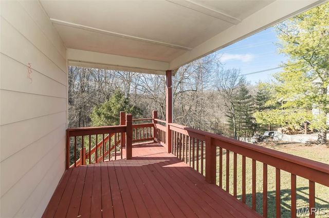 1605 Ridge Bend Drive, Wildwood, MO 63038
