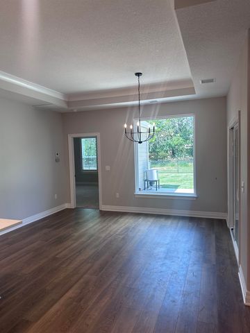 620 E Park Place, Andover, KS 67002