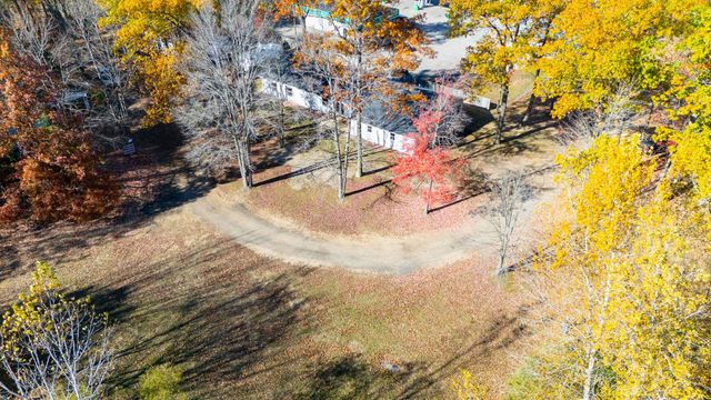2385 W Houghton Lake Drive, Denton Twp, MI 48629