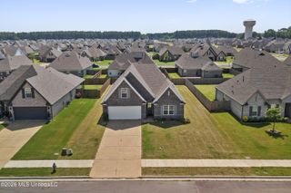 8642 Hayes Drive, Southaven, MS 38672