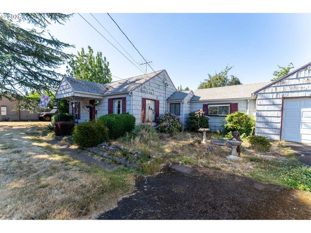 10831 Ne KNOTT St, Portland, OR 97220