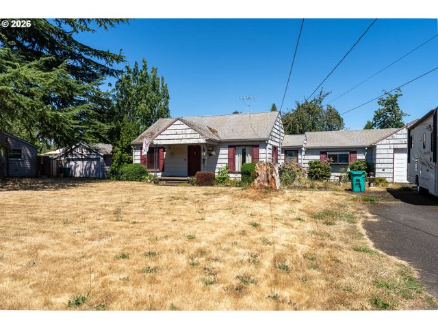 10831 Ne KNOTT St, Portland, OR 97220