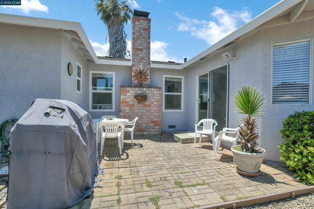 2123 Carquinez Pl, Pittsburg, CA 94565