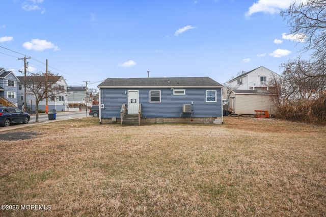 303 Union Avenue, Union Beach, NJ 07735