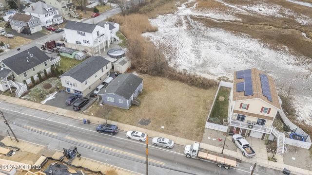 303 Union Avenue, Union Beach, NJ 07735