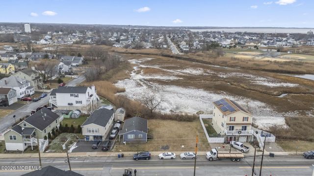 303 Union Avenue, Union Beach, NJ 07735