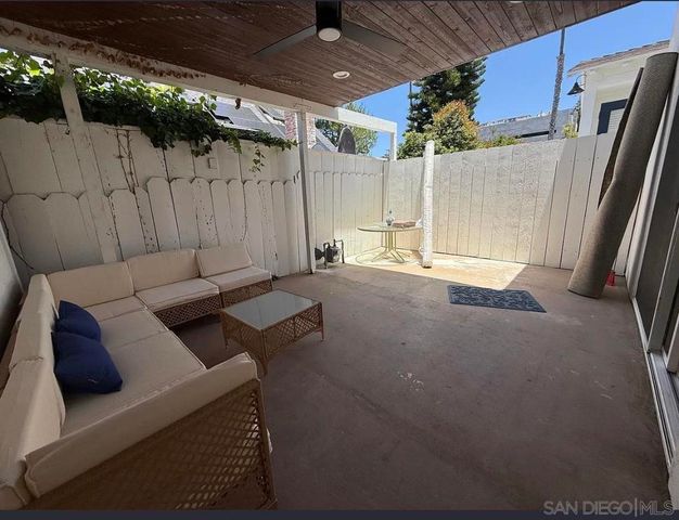 1140 Pearl St., La Jolla, CA 92037