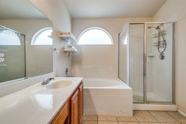 6025 Goldenrod Drive, Denton, TX 76208