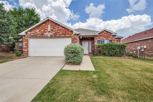 6025 Goldenrod Drive, Denton, TX 76208