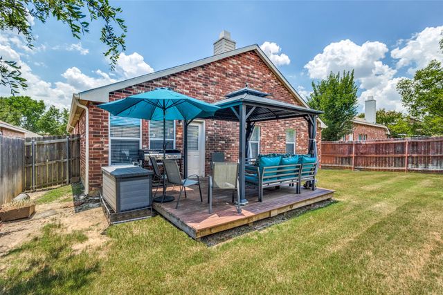 6025 Goldenrod Drive, Denton, TX 76208