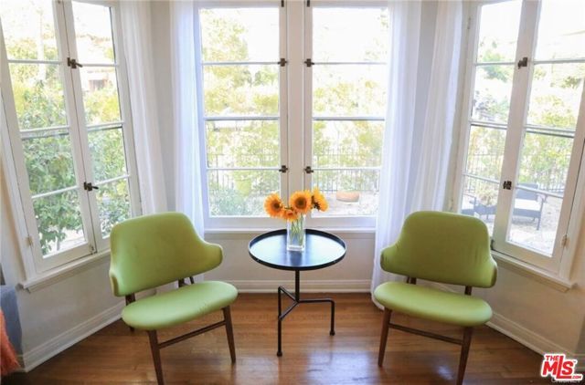 601 S Sweetzer Avenue B, Los Alamitos, CA 90048