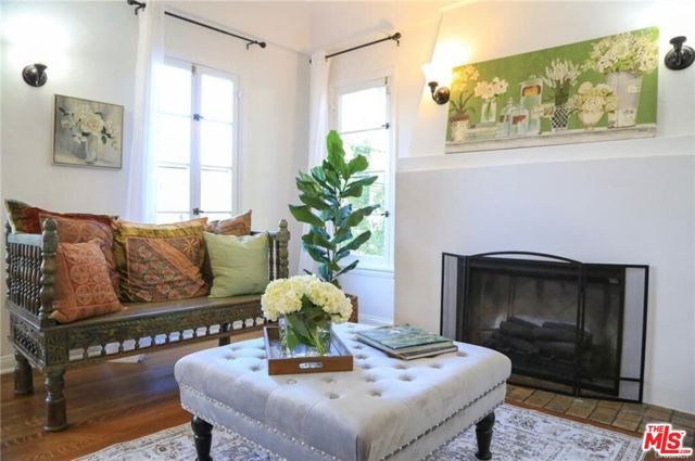 601 S Sweetzer Avenue B, Los Alamitos, CA 90048