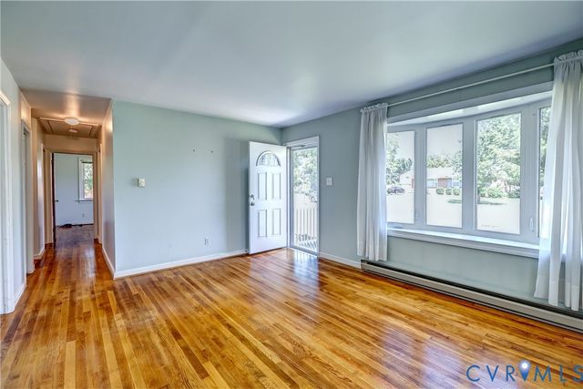 2717 Omega Rd, Henrico, VA 23228