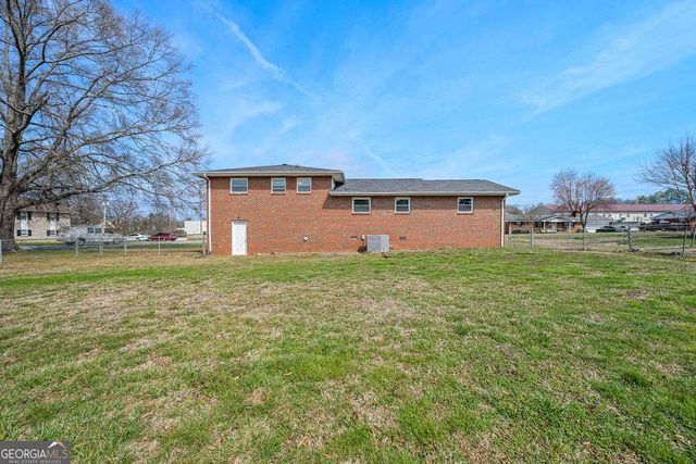 31 Jackson Way, Fort Oglethorpe, GA 30742