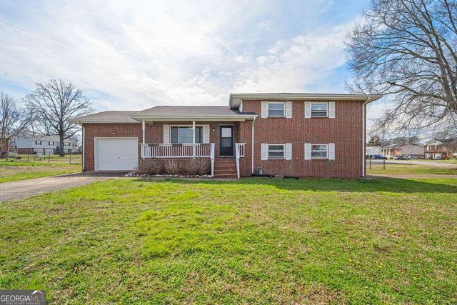 31 Jackson Way, Fort Oglethorpe, GA 30742