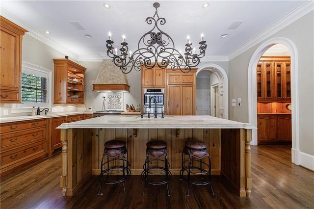 9390 Colonnade Trail, Alpharetta, GA 30022