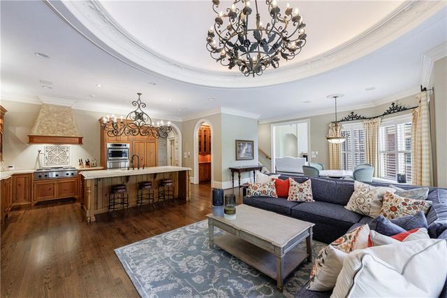 9390 Colonnade Trail, Alpharetta, GA 30022