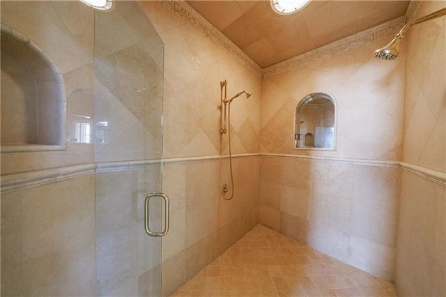 9390 Colonnade Trail, Alpharetta, GA 30022