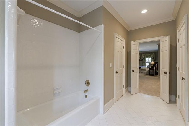 9390 Colonnade Trail, Alpharetta, GA 30022