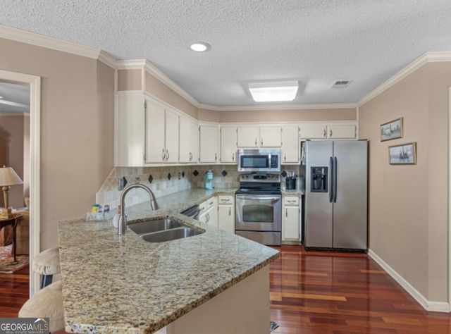 521 Horseshoe Circle, Stockbridge, GA 30281