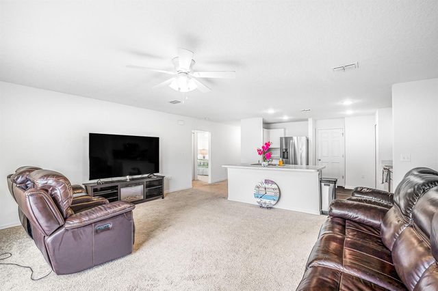 549 SW Prado Avenue, Port St. Lucie, FL 34983