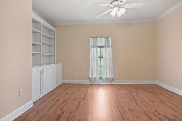 16010 Peairs Rd, Pride, LA 70770