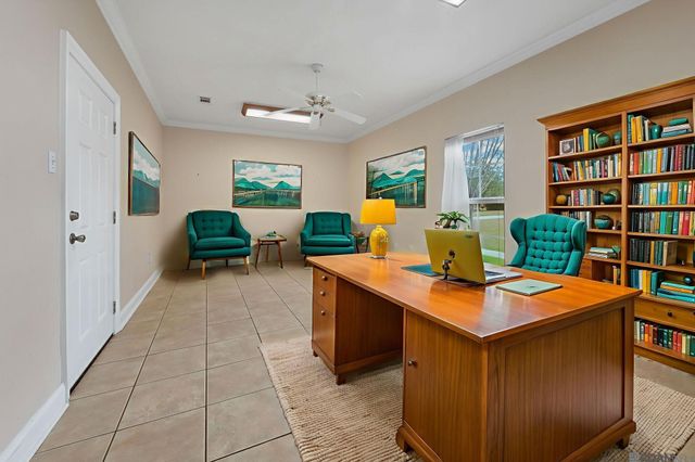 16010 Peairs Rd, Pride, LA 70770