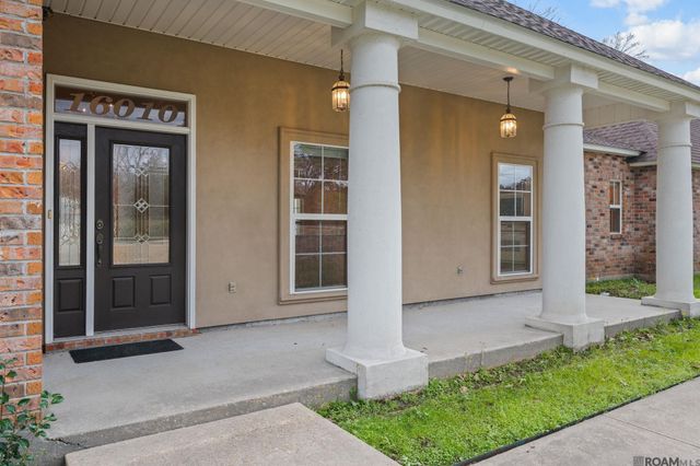 16010 Peairs Rd, Pride, LA 70770