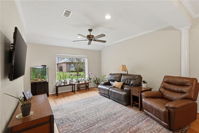 1520 Bennett Street, Bryan, TX 77802
