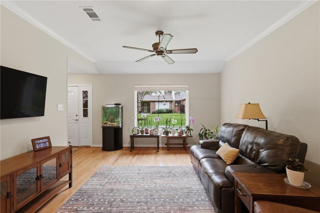 1520 Bennett Street, Bryan, TX 77802
