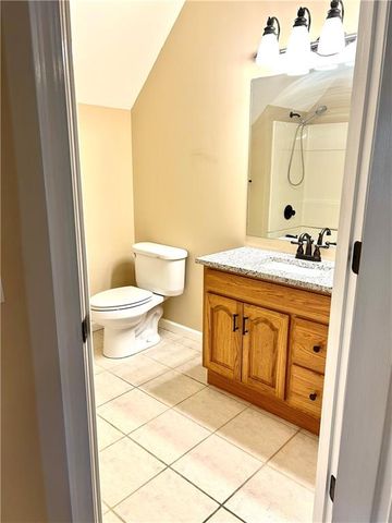 5899 Alpine Court, Hoschton, GA 30548