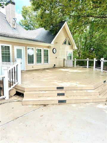 5899 Alpine Court, Hoschton, GA 30548