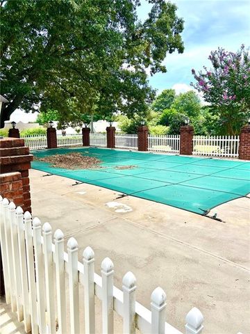 5899 Alpine Court, Hoschton, GA 30548