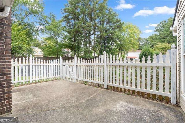 573 Picketts Bend Court, Marietta, GA 30008