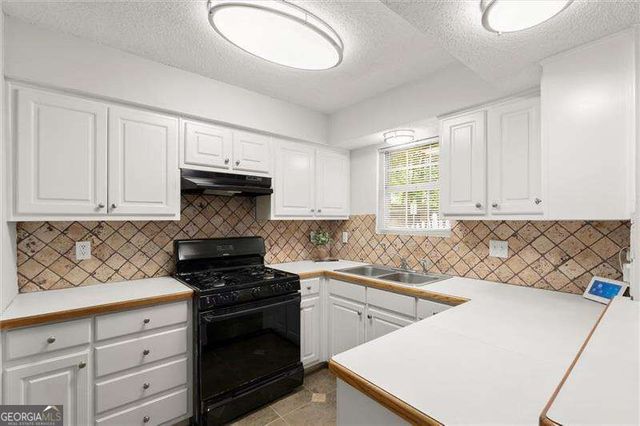 573 Picketts Bend Court, Marietta, GA 30008