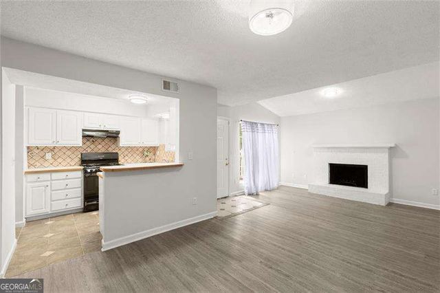 573 Picketts Bend Court, Marietta, GA 30008