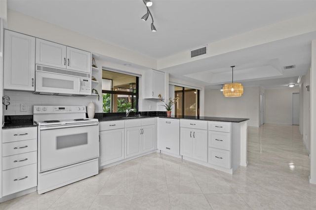 17138 Waterbend Drive 117, Jupiter, FL 33477
