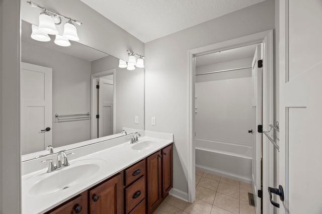 18214 62nd Place N, Maple Grove, MN 55311