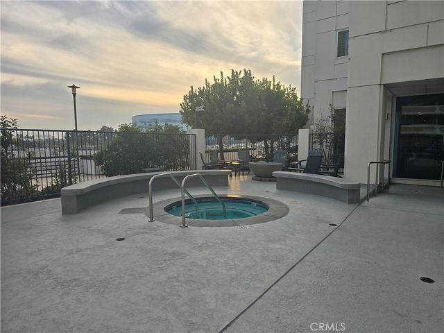 525 E Seaside 210, Long Beach, CA 90802