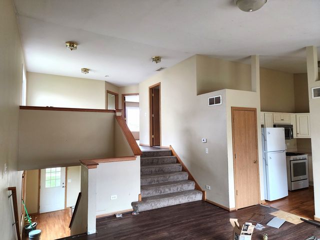 8250 AUBURN Lane, Frankfort, IL 60423