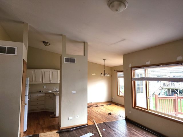 8250 AUBURN Lane, Frankfort, IL 60423